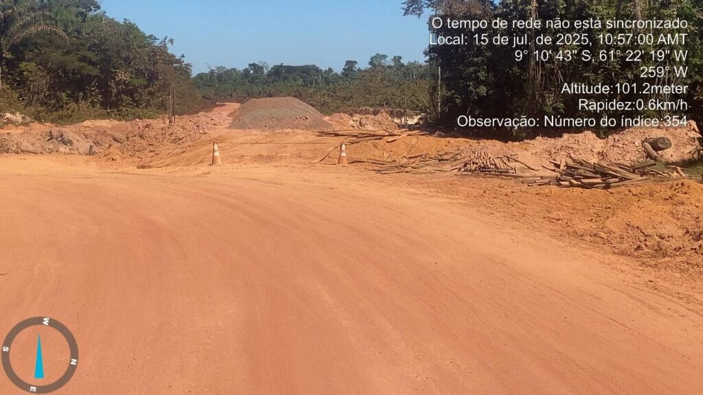 instalação de tubos Armânicos metálicos na rodovia MT-206