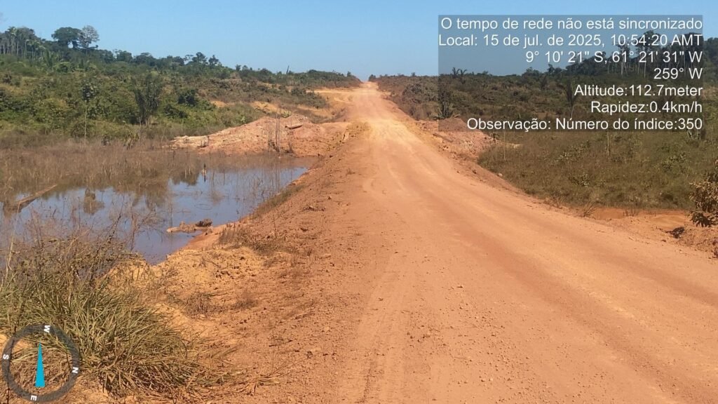 instalação de tubos Armânicos metálicos na rodovia MT-206