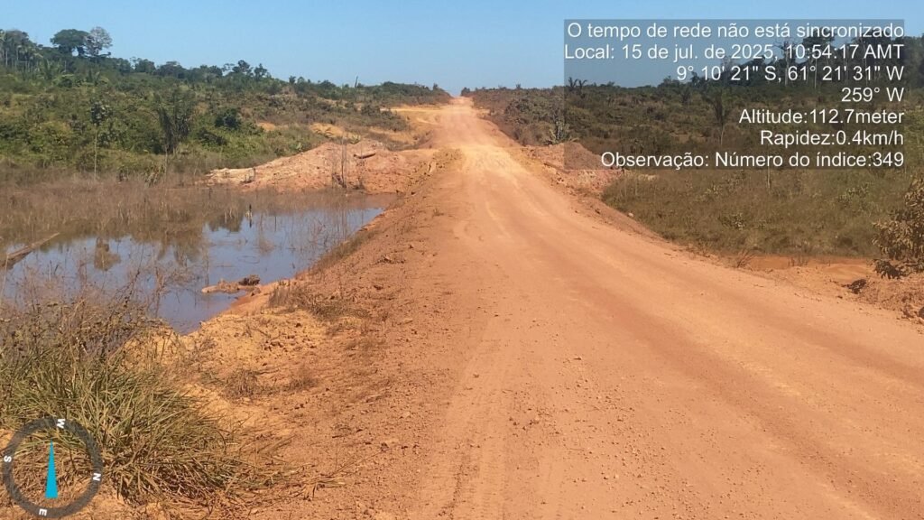 instalação de tubos Armânicos metálicos na rodovia MT-206