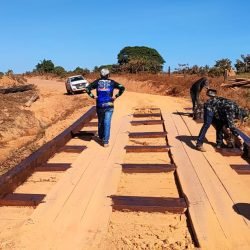 Pontes reformadas e novas